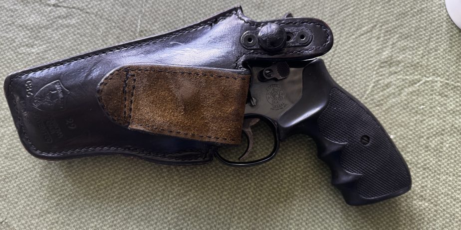 S&W MODEL 19-7 .357 MAGNUM LEATHER HOLSTER