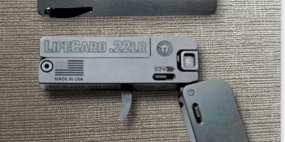 DISCREET CREDIT CARD SIZE: PISTOL 22LR TRAILBLAZER