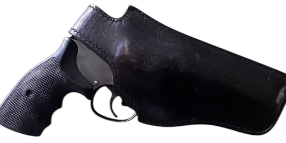 S&W MODEL 19-7 .357 MAGNUM + LEATHER HOLSTER