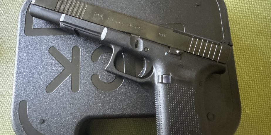 GLOCK G 17L GEN 5 9MM LUGER AS 10+1 -SHOT NEW