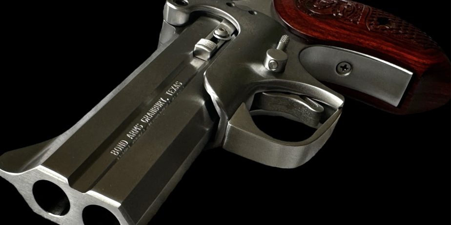 BOND ARMS SNAKE SLAYER 410/45colt + bond snake Drivng holster