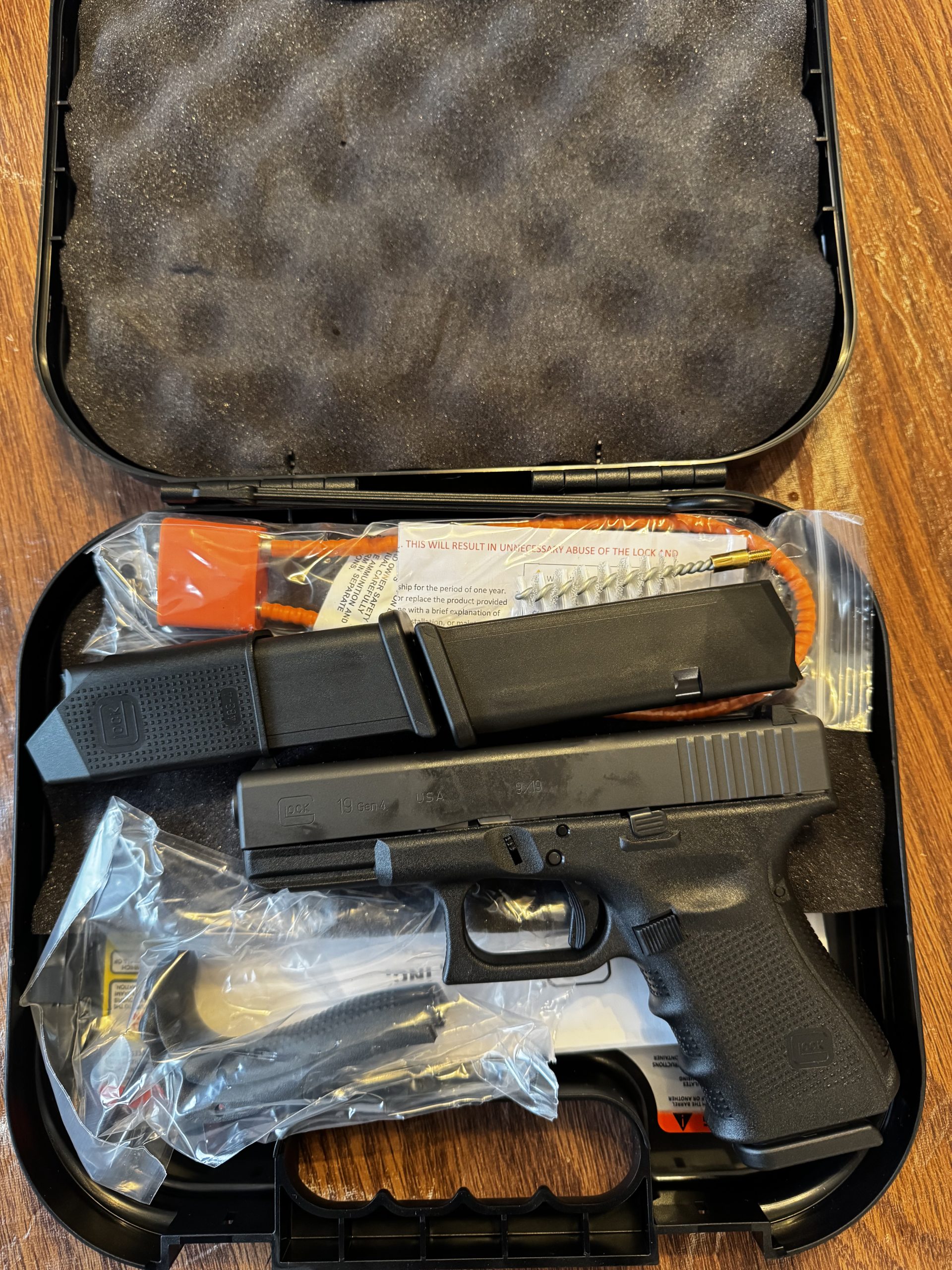NEW GLOCK 19 GEN 4